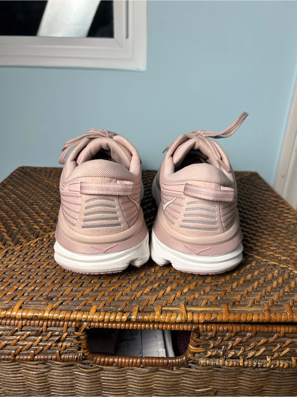 Hoka One Bondi 7 Shoes Blush Pink Women’s 9.5 Wide Athletic Running Active Wear - Picture 5 of 9